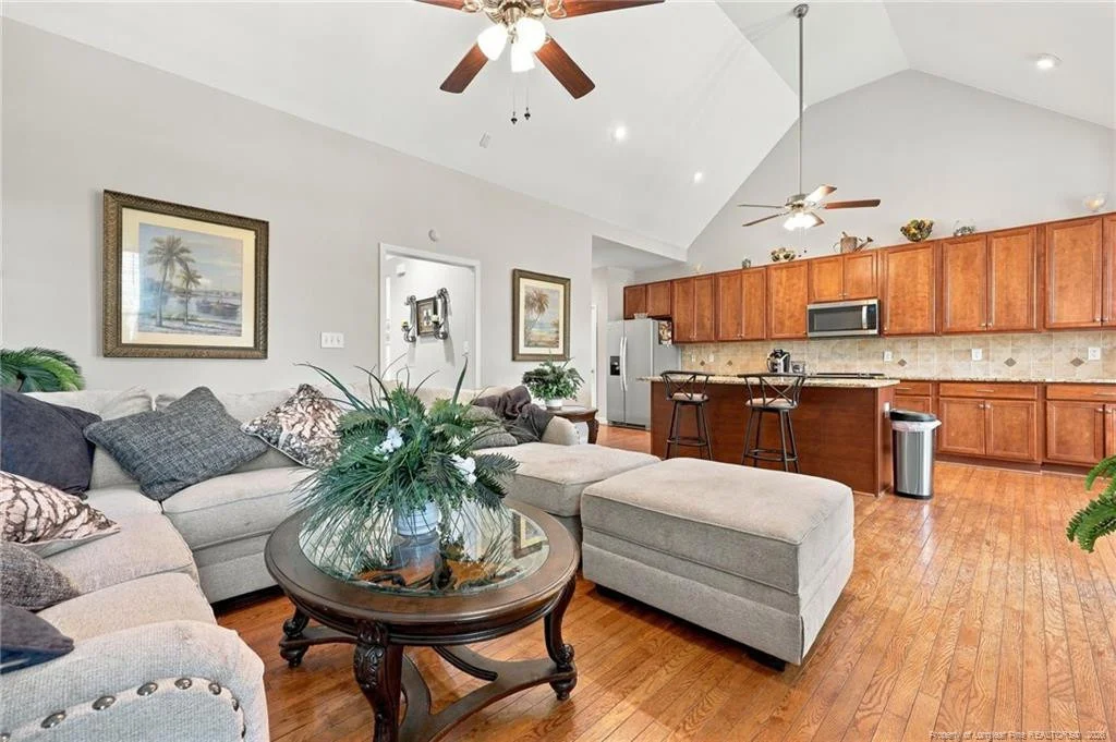 Photo of 188 Lamplighter Way