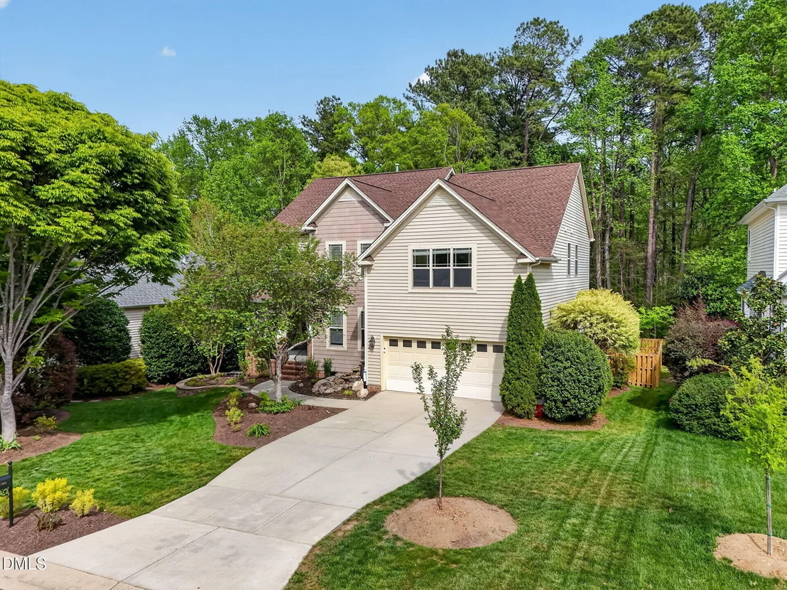 Photo of 9104 Linslade Way