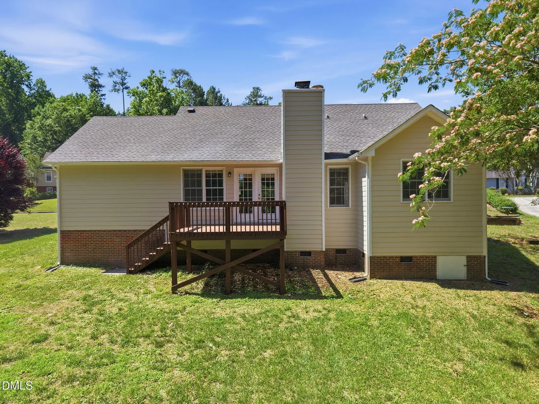 Photo of 4401 Willow Lake Road