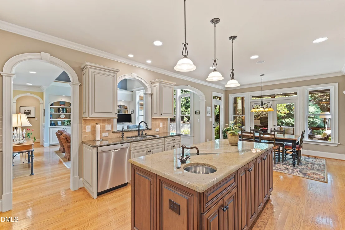 Photo of 6633 Rest Haven Drive