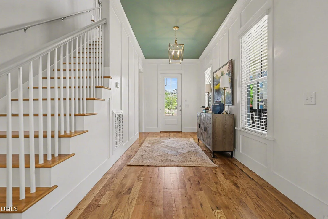 Photo of 501 Whitehall Circle