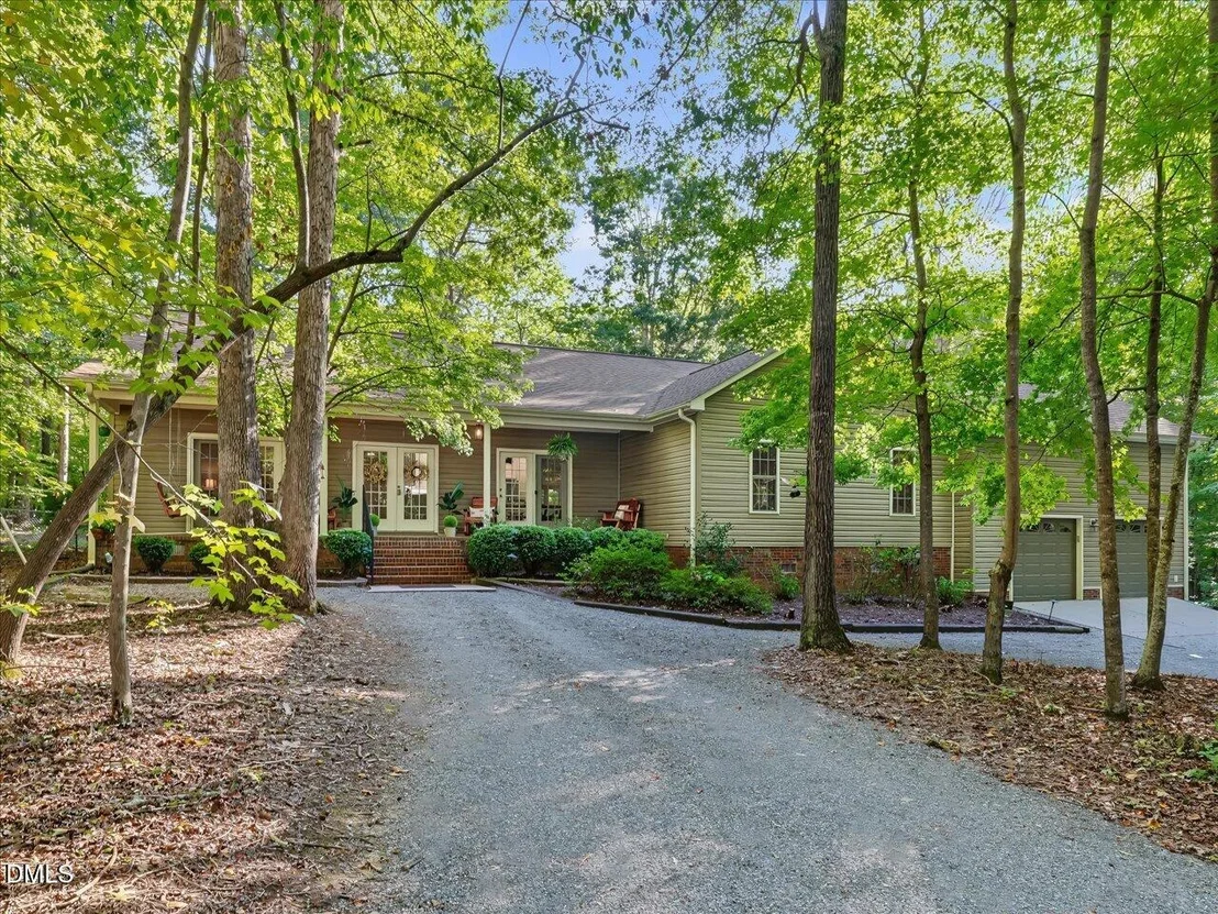 Photo of 4628 Harmony Lane