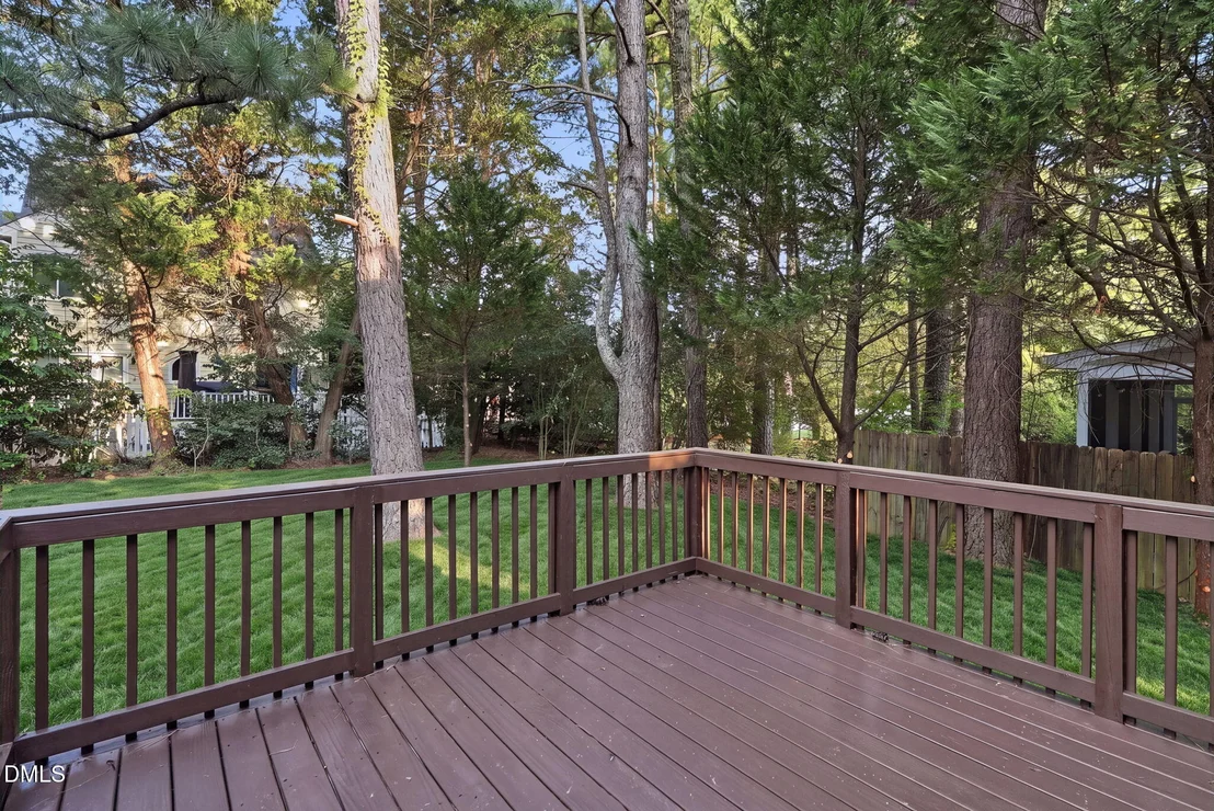 Photo of 1825 Thorpshire Drive