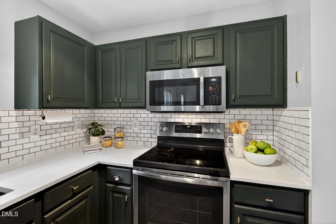 Photo of 2505 Summit Drive