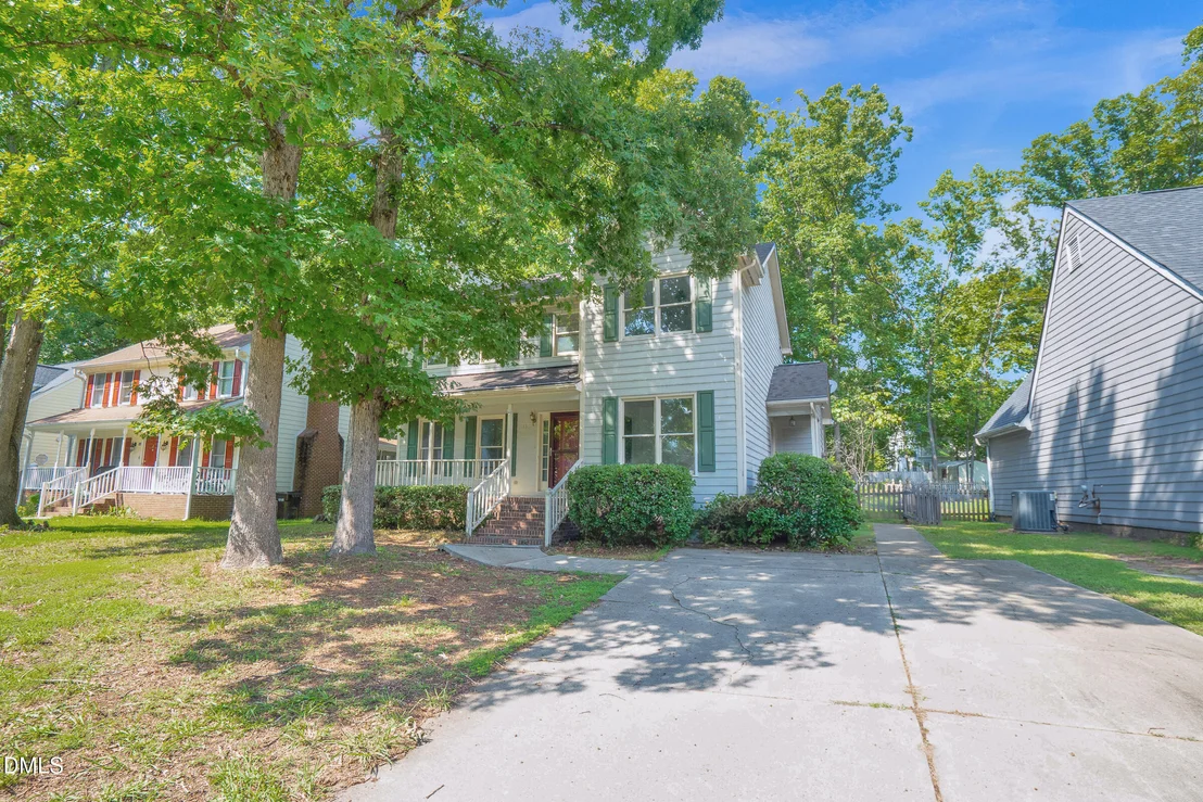 Photo of 13 Warbler Lane