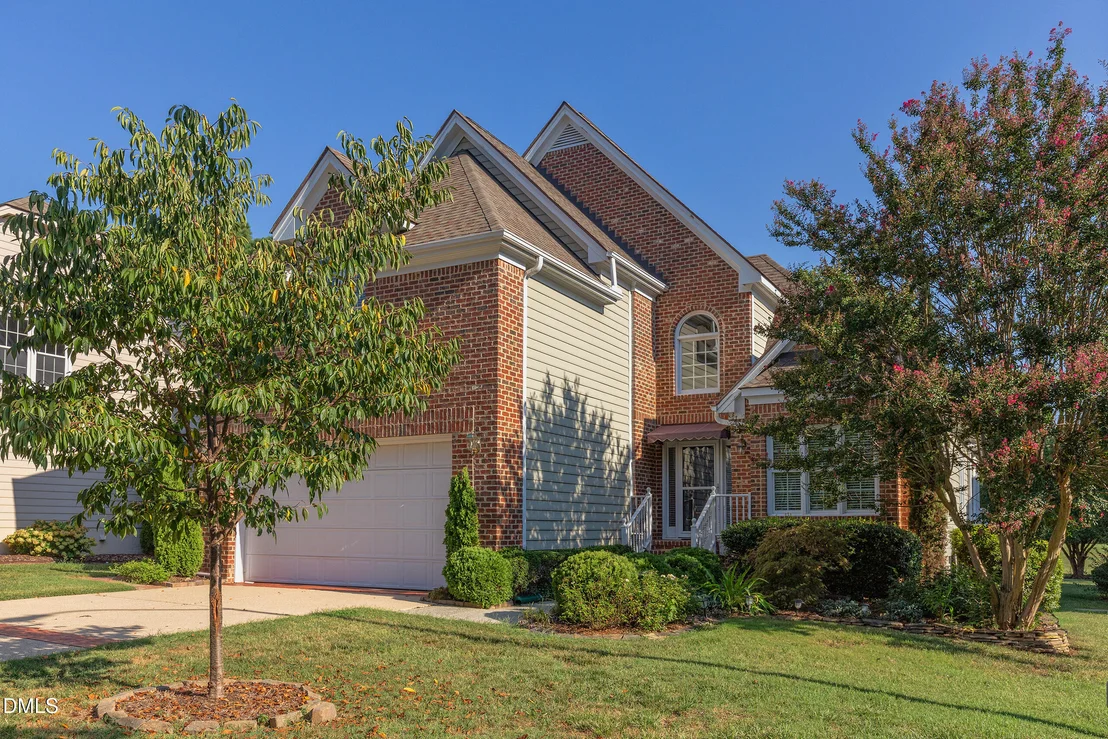 Photo of 2912 Hawtree Drive