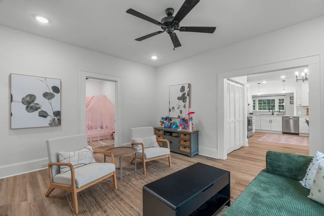 Photo of 602 W Main Street