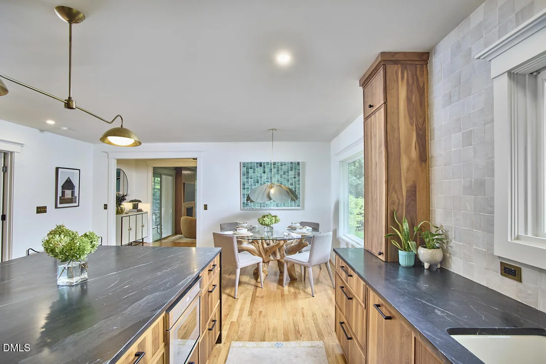 Photo of 3505 Rugby Road