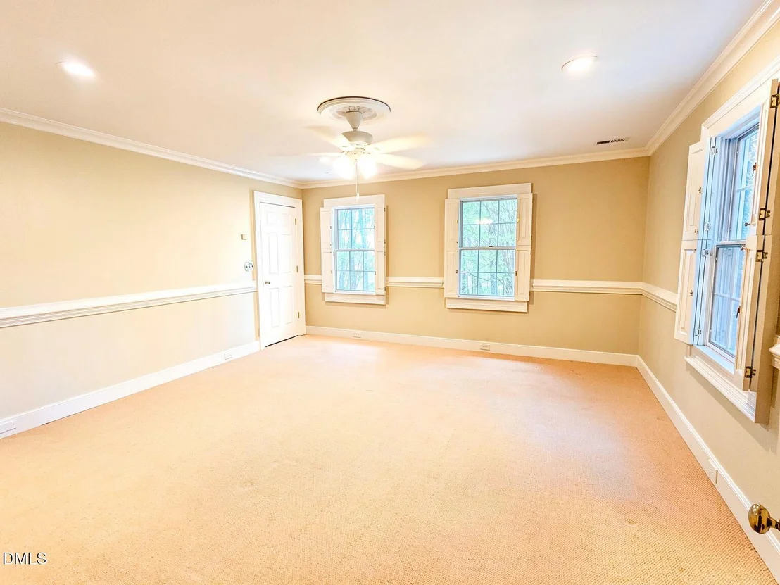 Photo of 4901 Stoneridge Drive