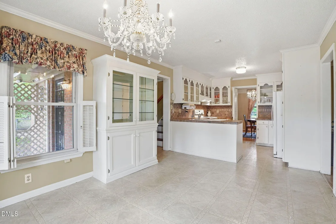 Photo of 703 Mcmillan Drive