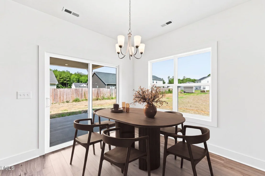 Photo of 30 Loganberry Avenue