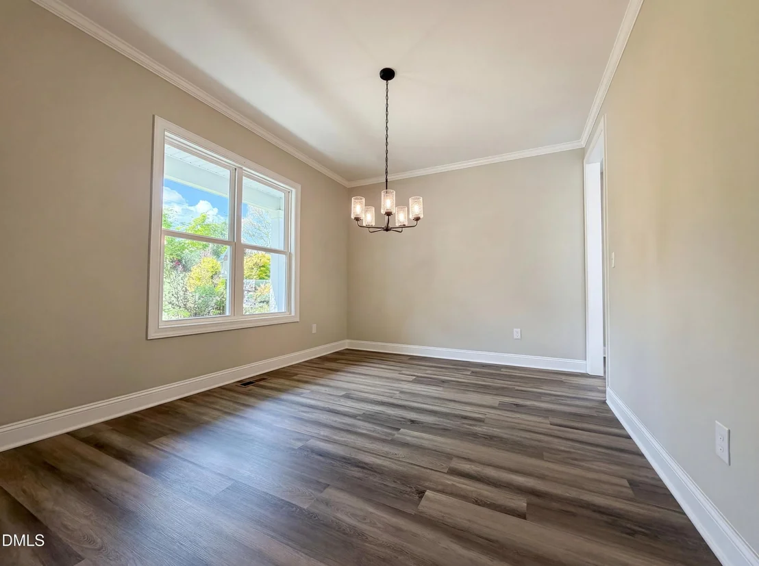 Photo of 903 Long Avenue