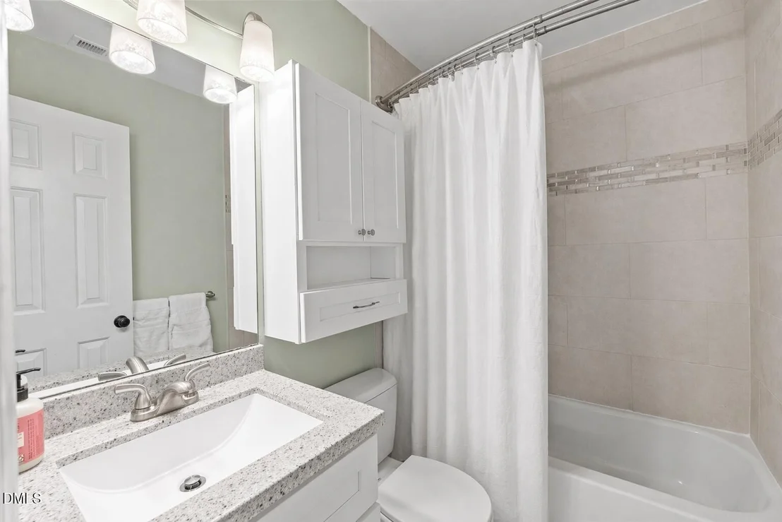Photo of 5321 Oakbrook Drive