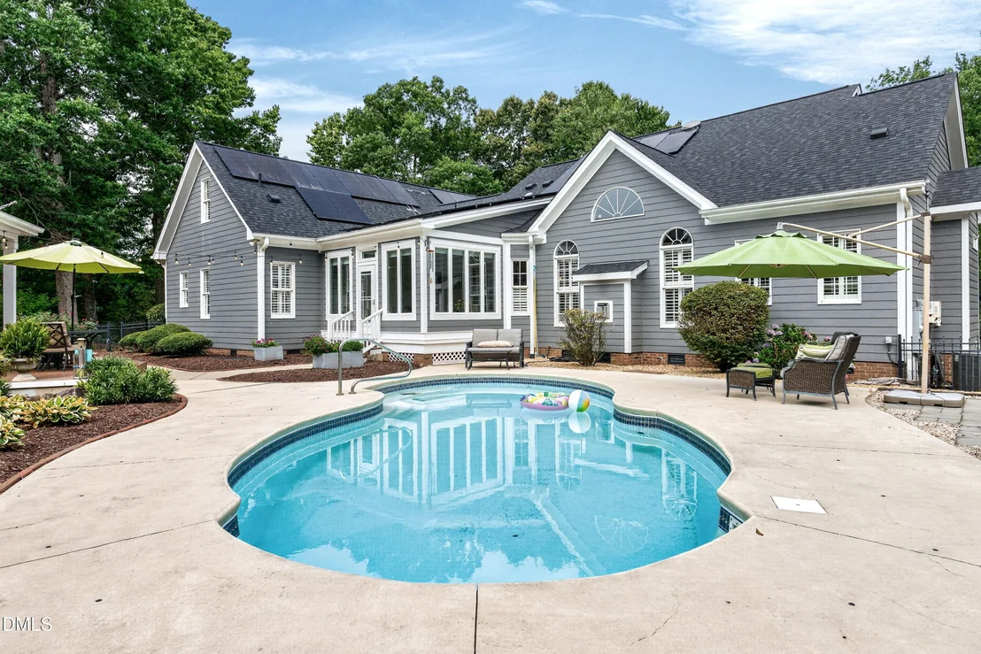 Photo of 7101 Evelyn Circle