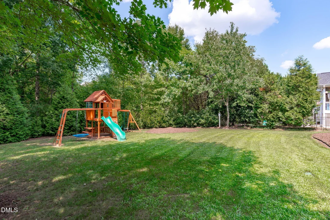 Photo of 5716 Highcroft Drive