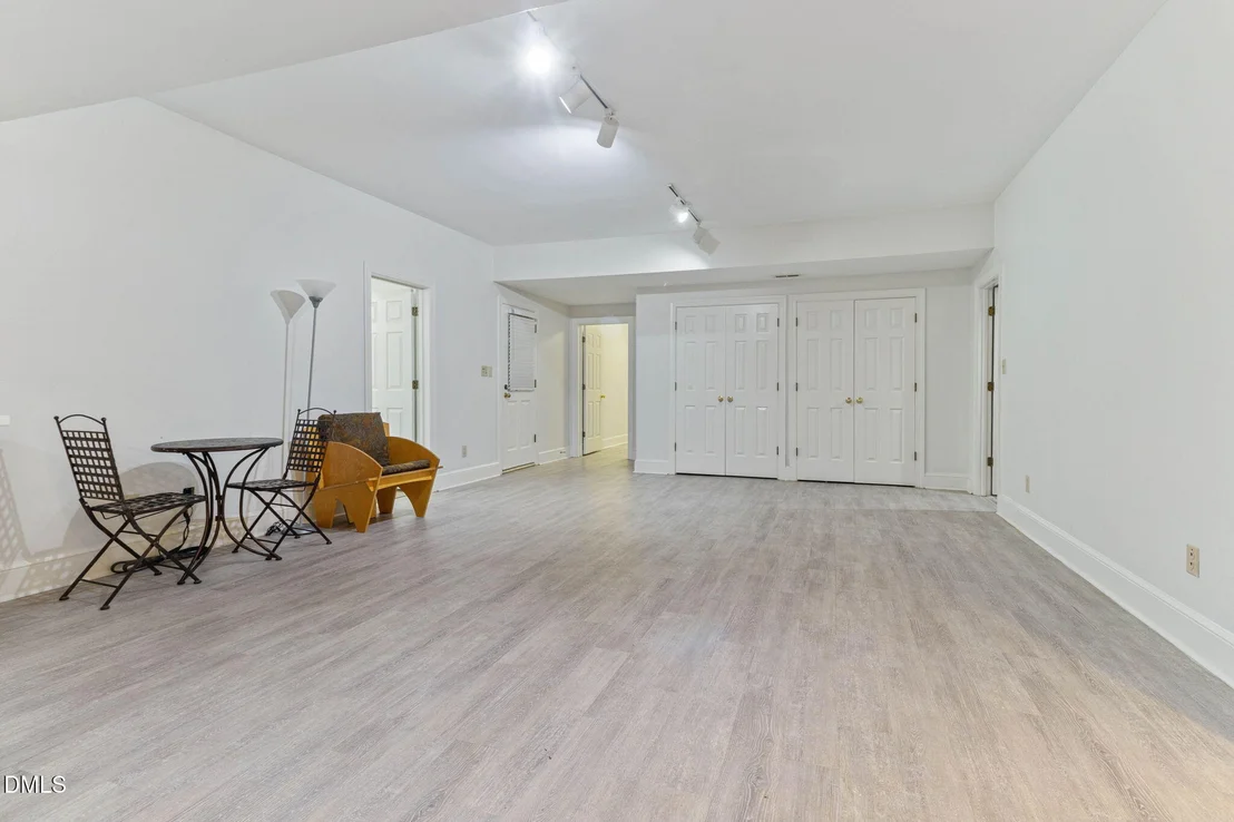 Photo of 4205 Swarthmore Road