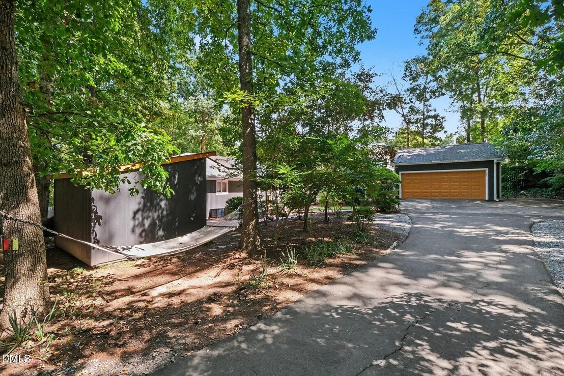Photo of 603 Smith Level Road