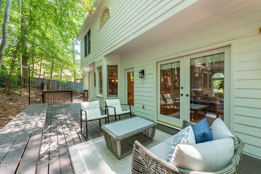 Photo of 2204 Meade Lane