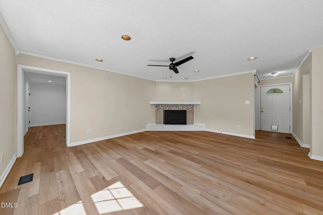 Photo of 5605 Genesee Drive