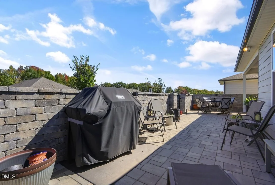 Photo of 344 Steeplechase Boulevard