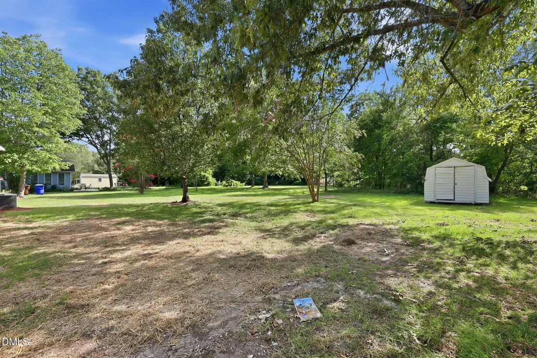 Photo of 305 1st Street