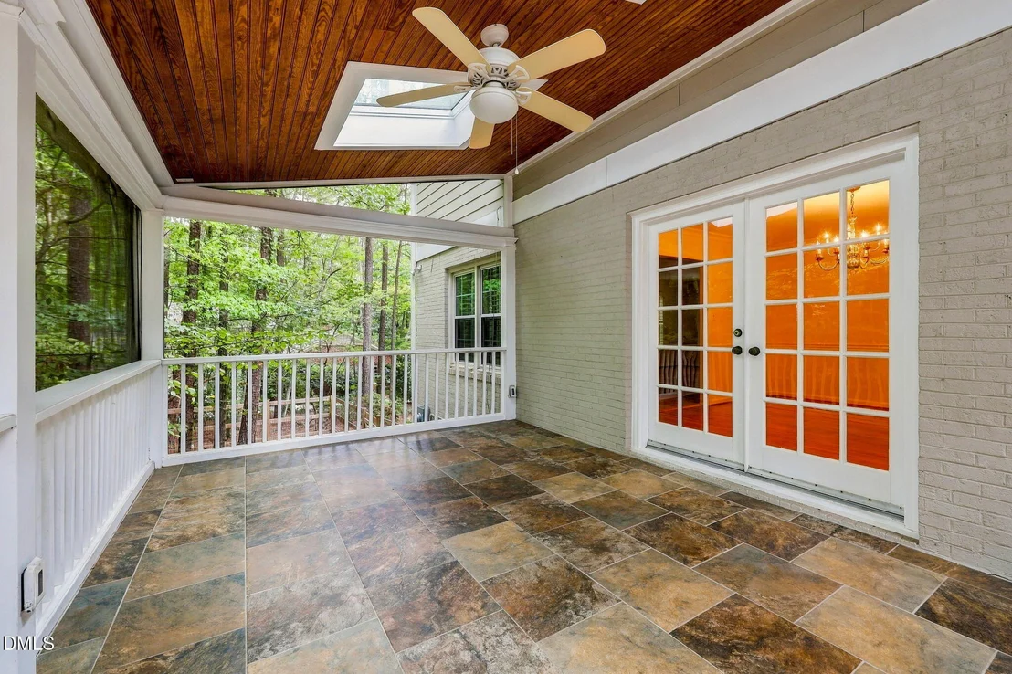 Photo of 3724 Darwin Road