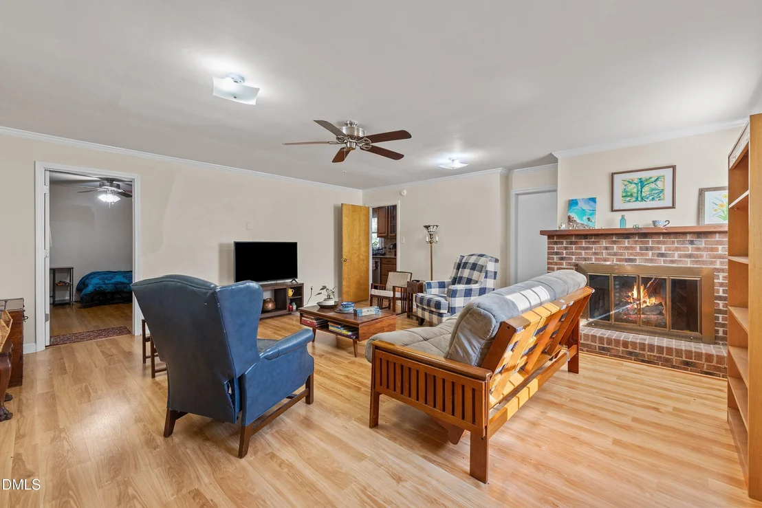 Photo of 6324 Tryon Road