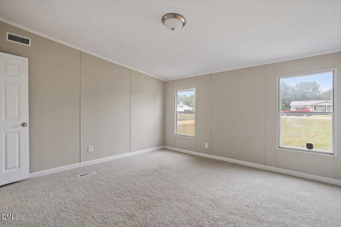 Photo of 1425 Heritage Way