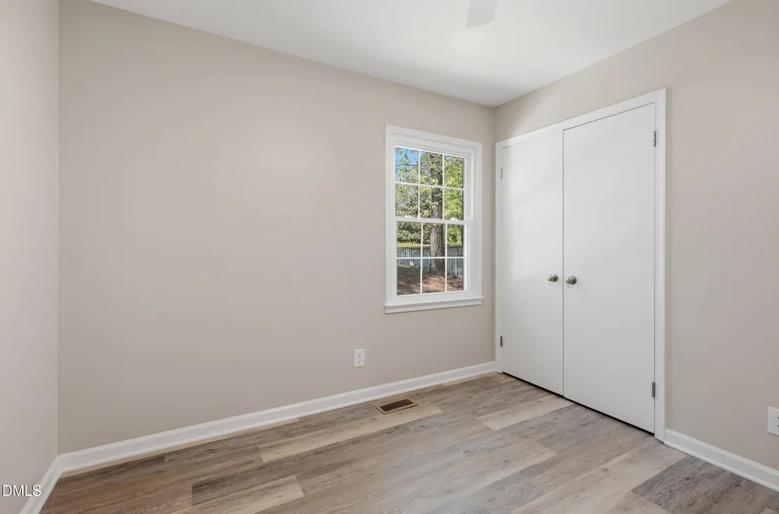 Photo of 5805 Newhall Road