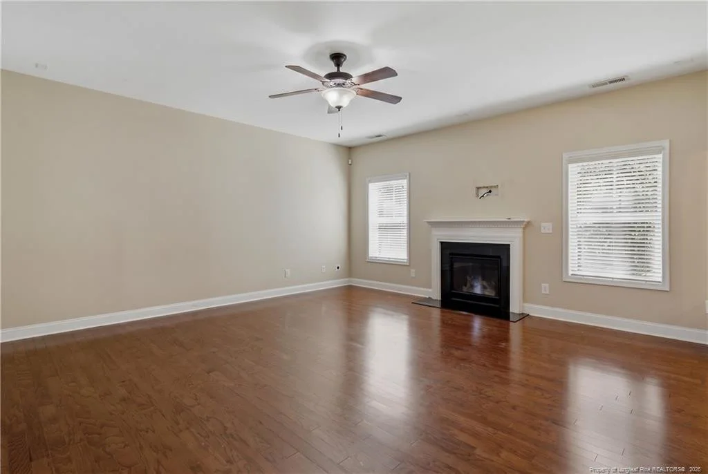 Photo of 31 Waterside Circle
