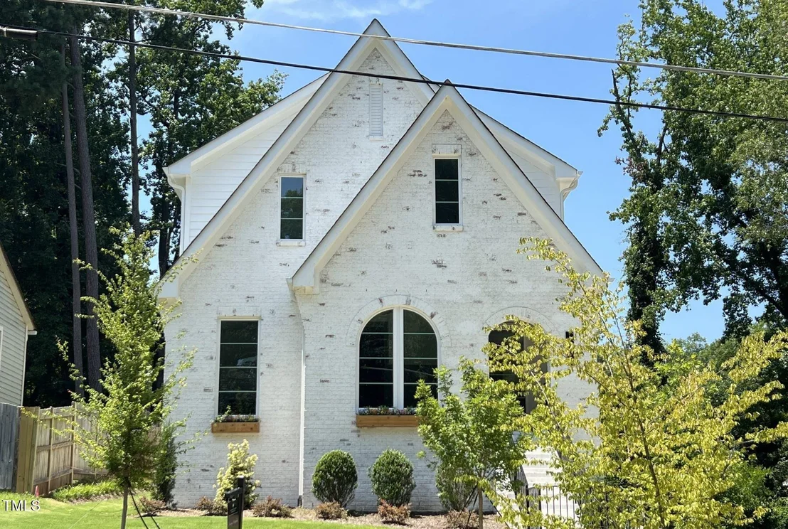 Photo of 1409 Sedgefield Street