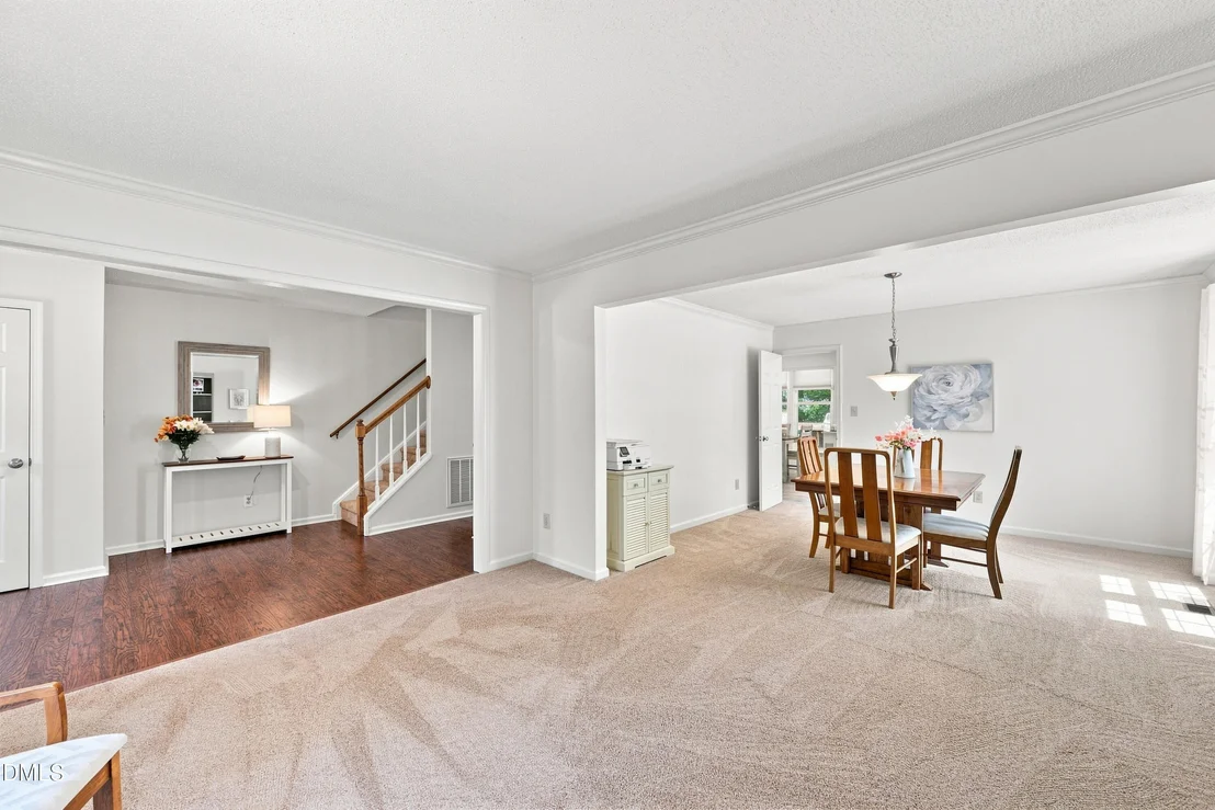 Photo of 112 Sequoia Court