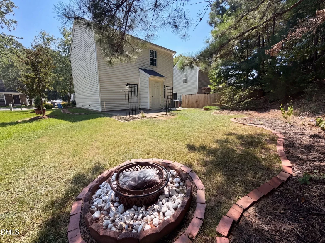 Photo of 2029 Buffalo Way