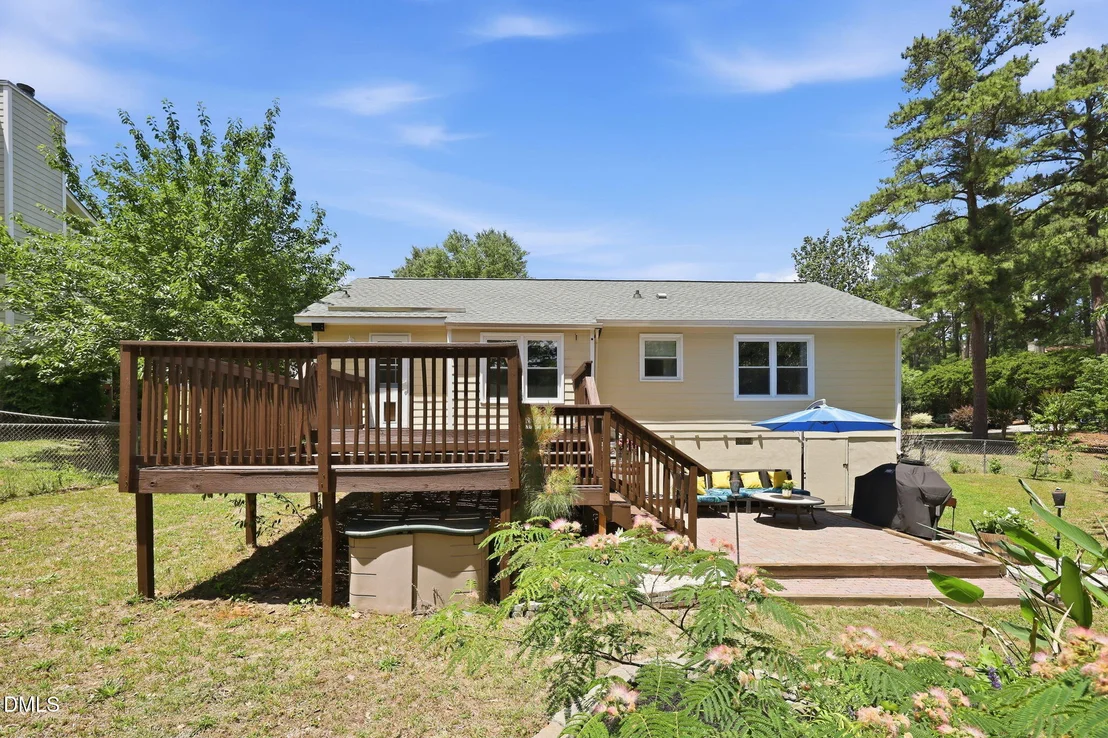 Photo of 224 Rosehaven Drive