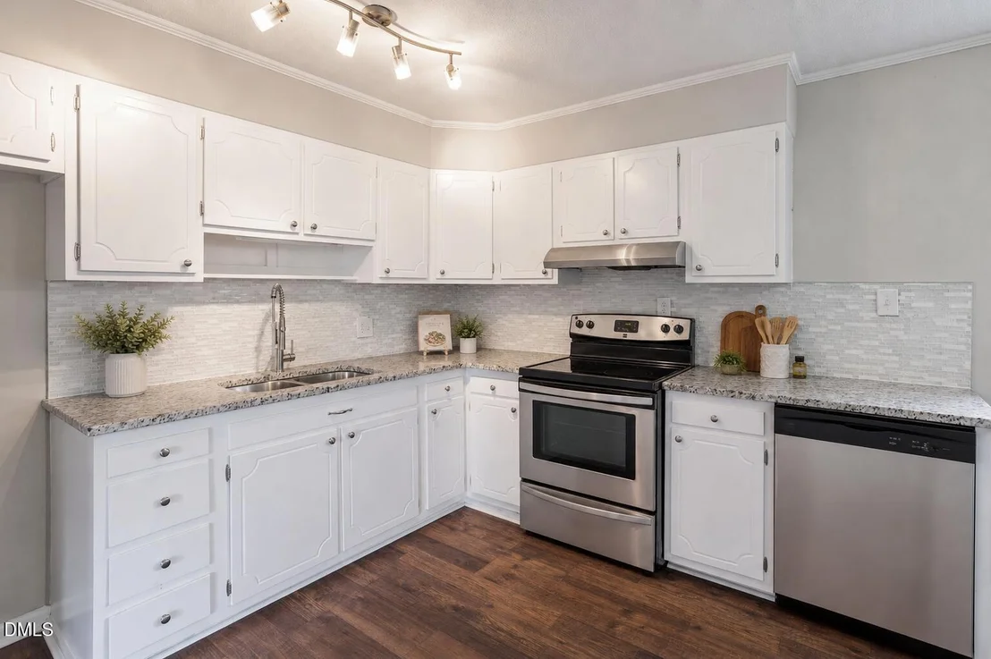 Photo of 2912 Camberley Drive