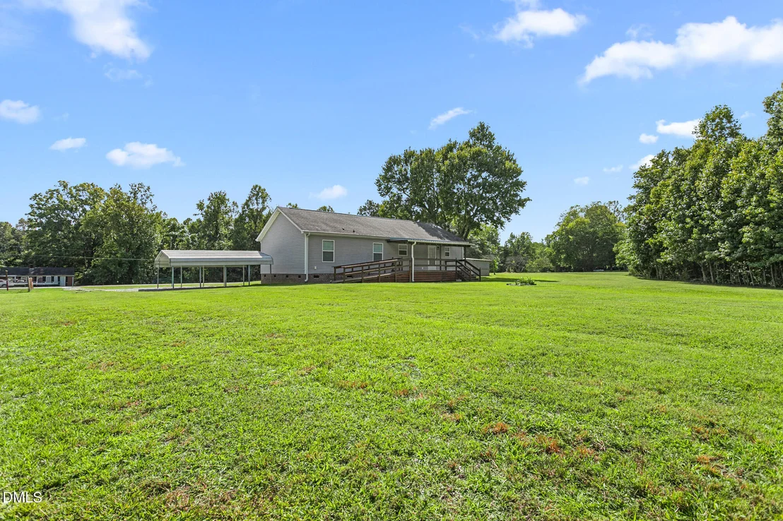 Photo of 1054 Sutton Road
