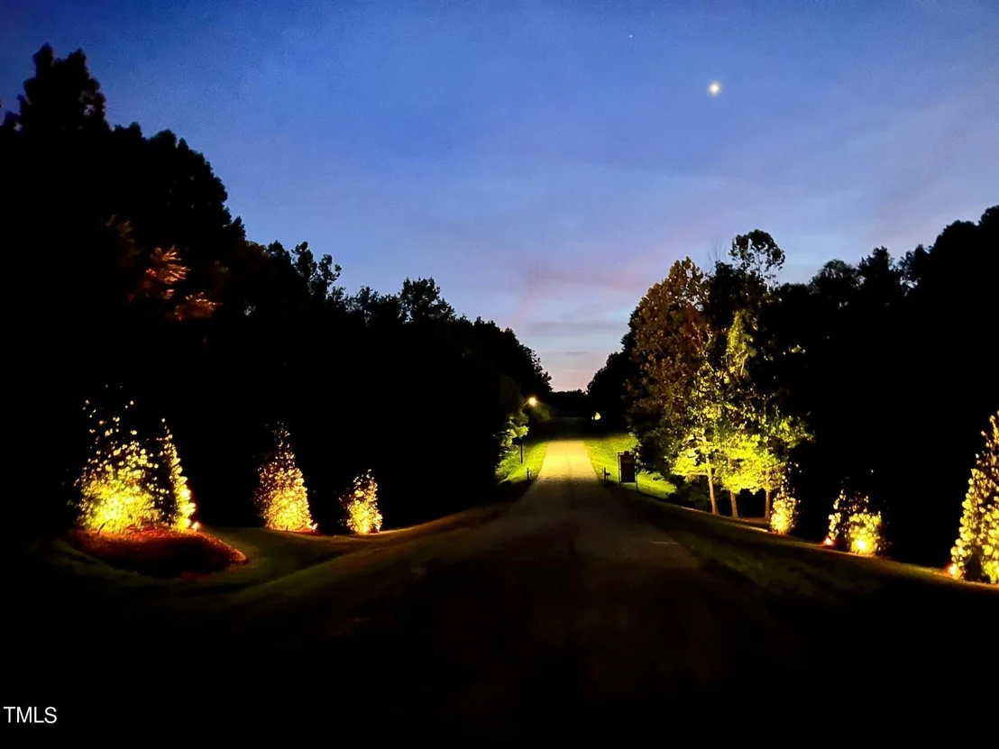 Photo of 473 Westhampton Drive