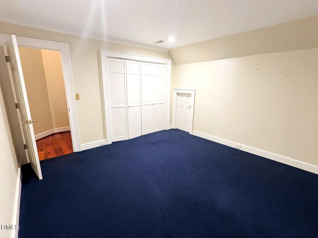 Photo of 4901 Stoneridge Drive
