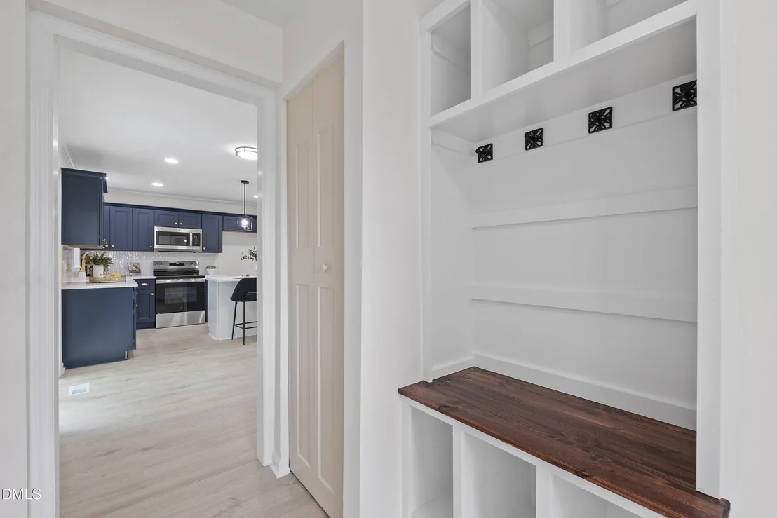 Photo of 1109 Damascus Drive