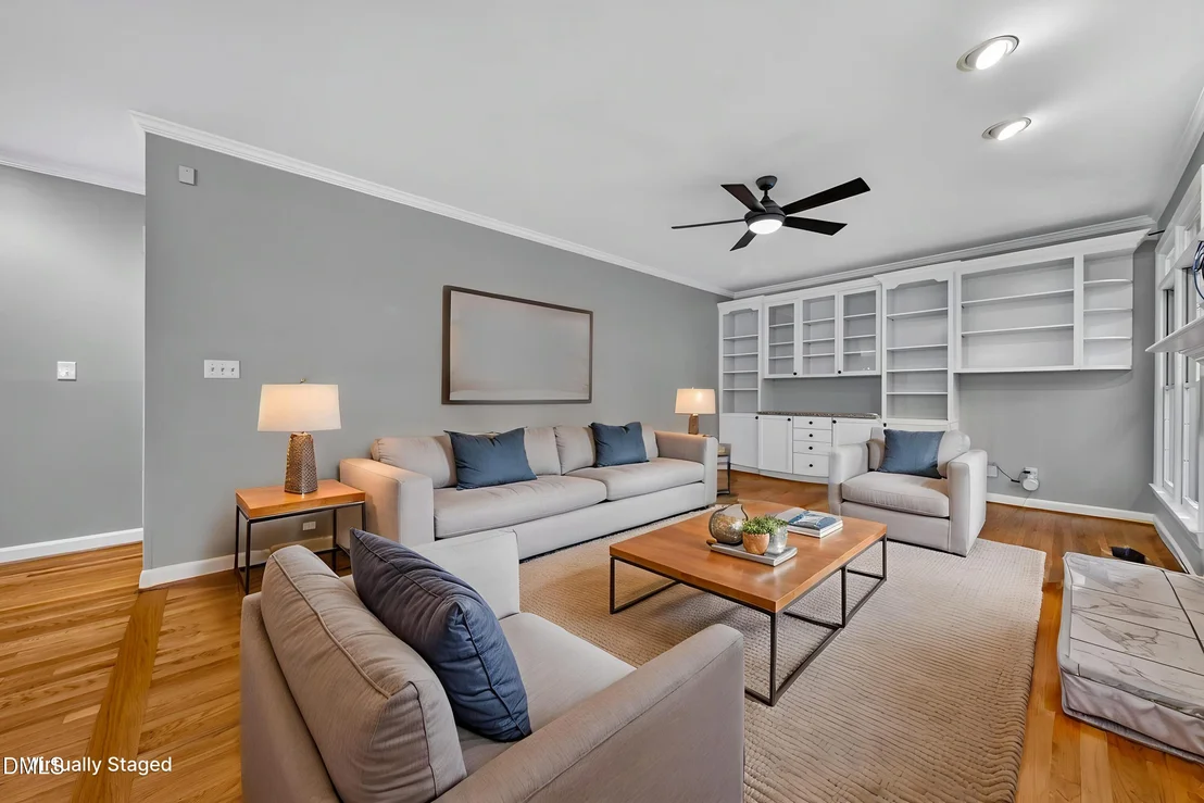 Photo of 2109 Carriage Way