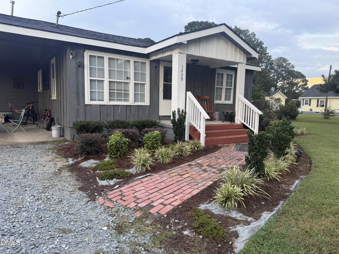 Photo of 1239 Brogden Road