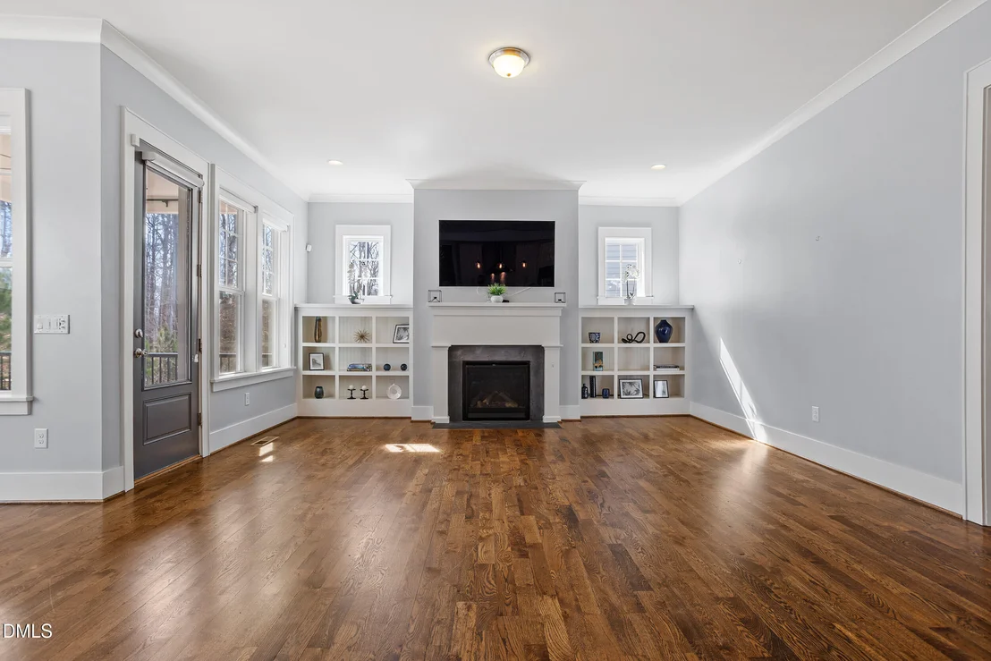Photo of 123 Larkin Lane