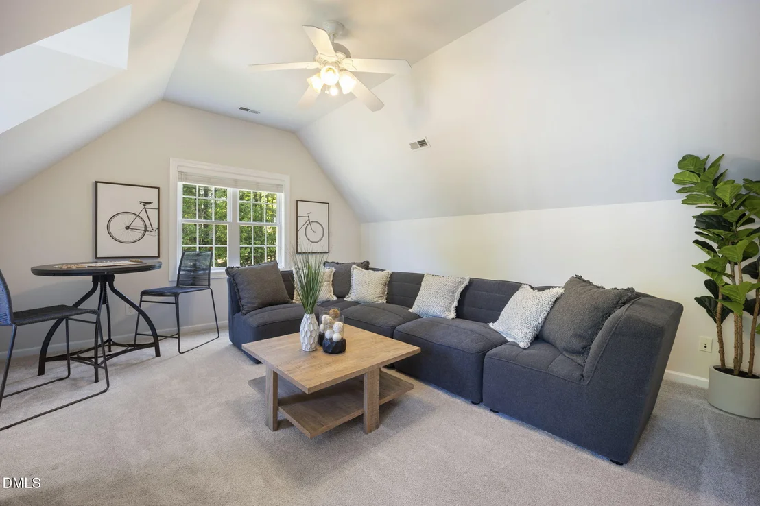Photo of 809 Town Side Drive
