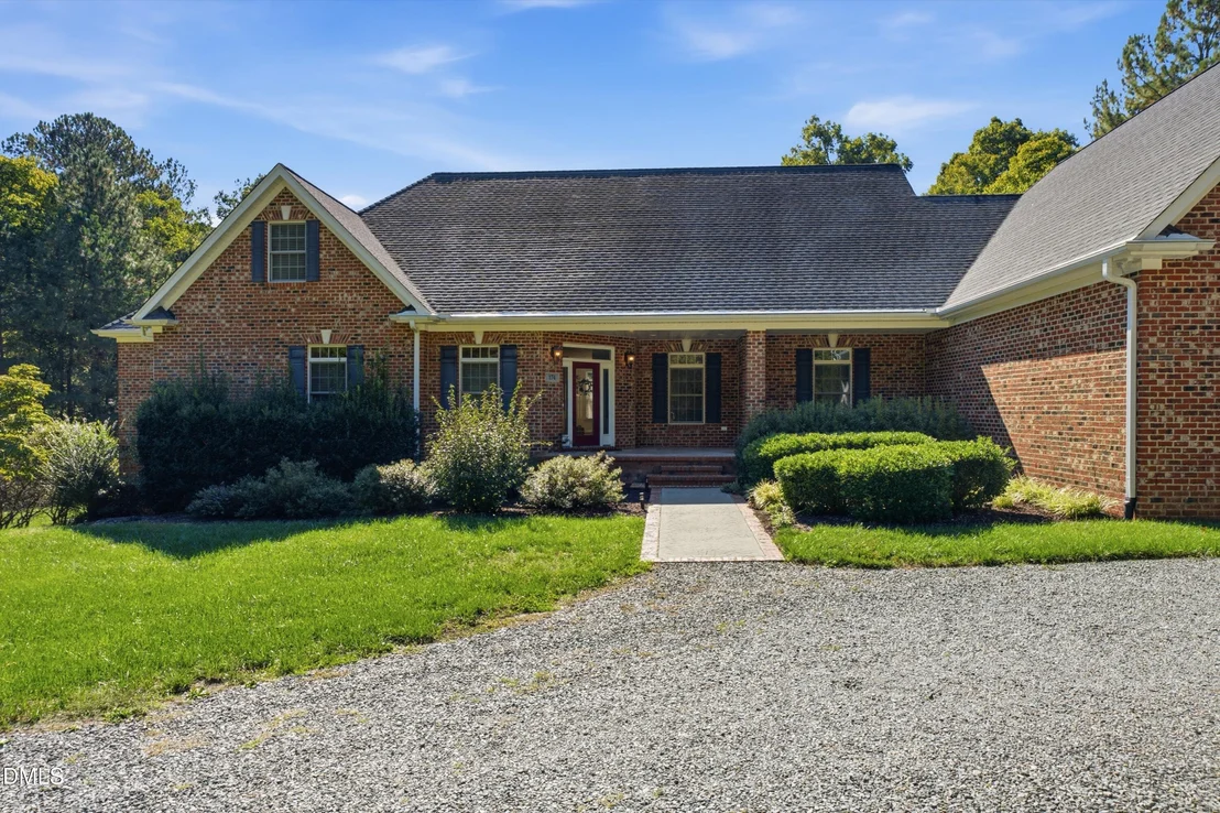 Photo of 174 Carillon Drive