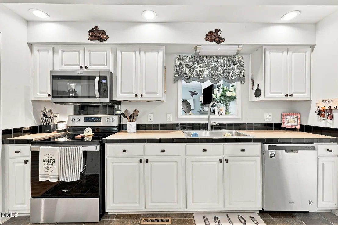 Photo of 1507 Rainbow Circle