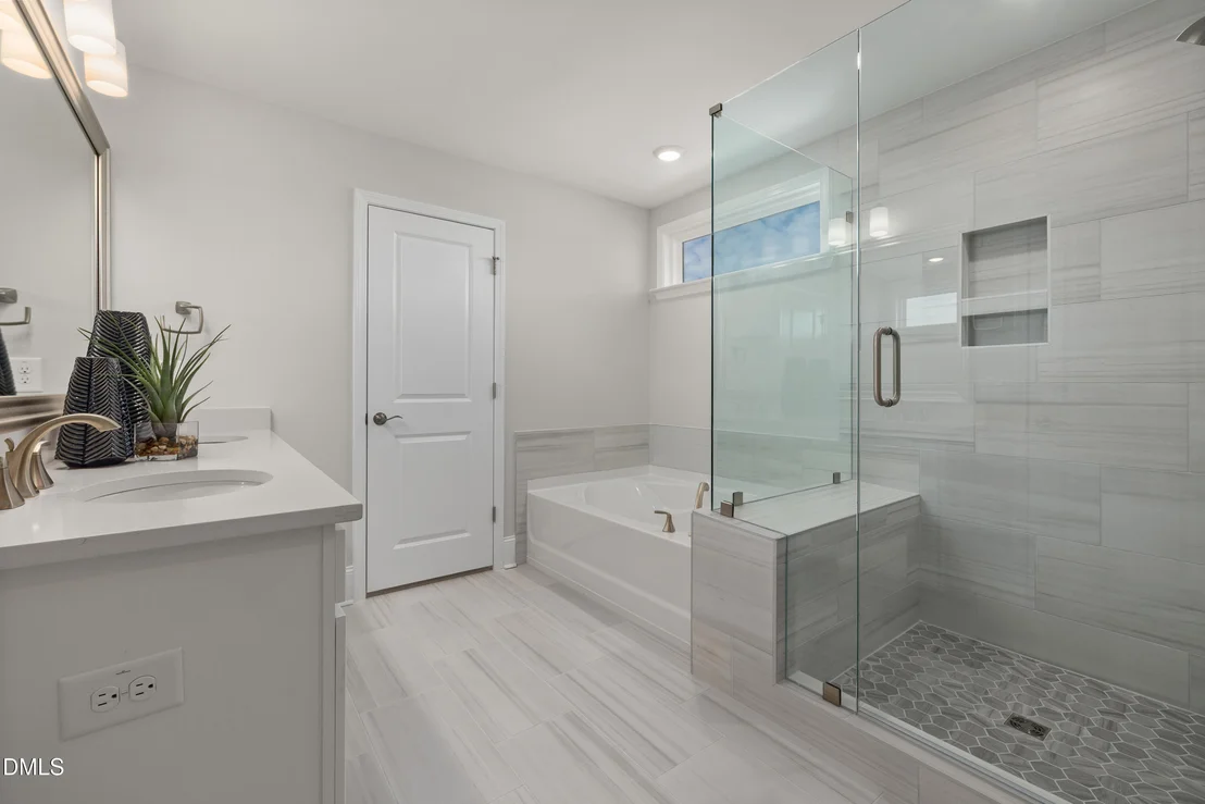 Photo of 3109 Warhorse Road