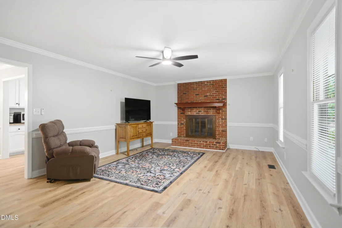 Photo of 6016 Hampton Ridge Road