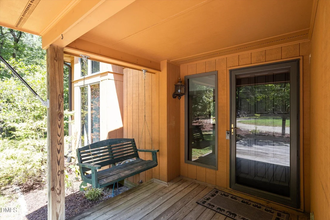 Photo of 1040 Rolling Knoll Road
