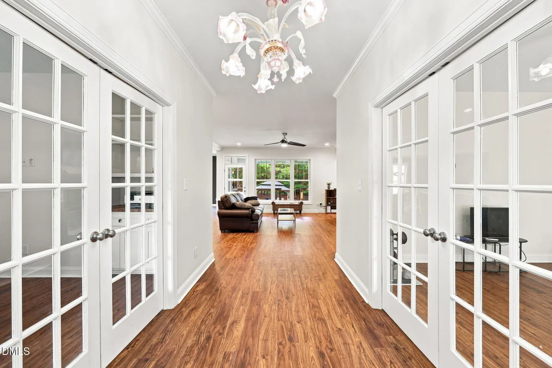 Photo of 665 Walnut Grove Road
