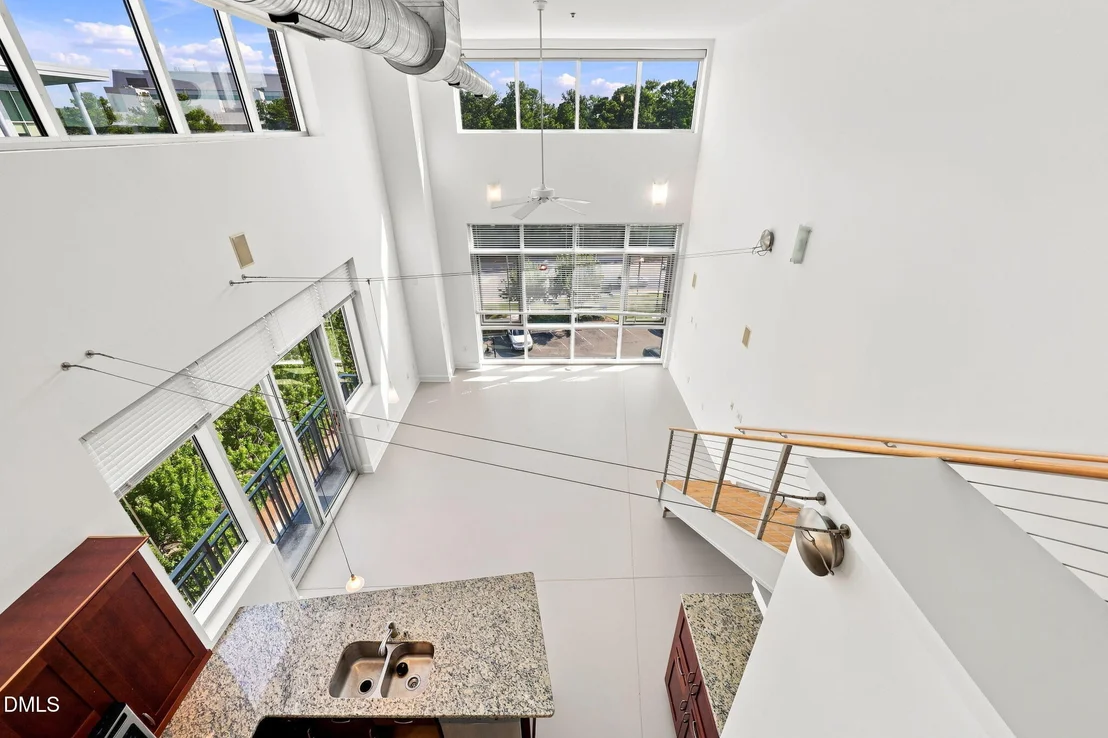 Photo of Unit 402 at 2608 Erwin Road